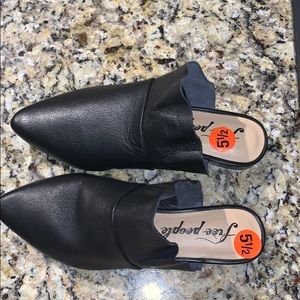 NWT FREE PEOPLE BLACK SLIP ONS